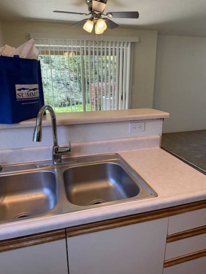 Oakridge - Photo 2 of 12