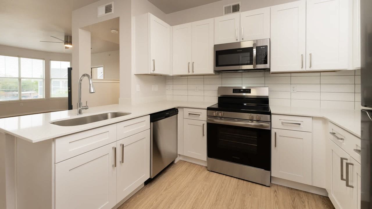 Kia Ora Park - Photo 3 of 39