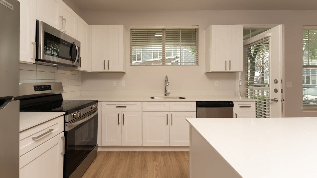 Kia Ora Park - Photo 7 of 39