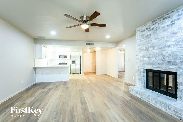 12414 N Columbine Dr - Photo 3 of 15