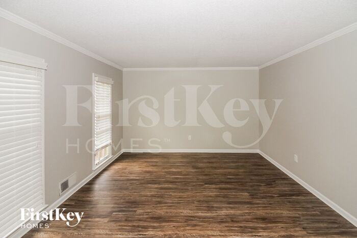 2698 Kingham Dr - Photo 2 of 15