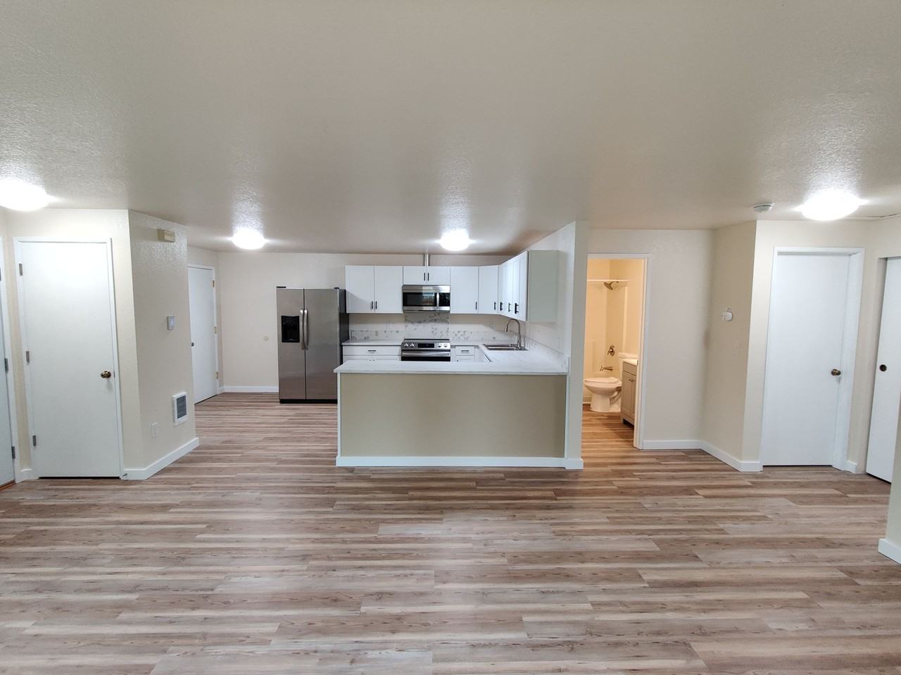 4932 Wilshire Ct Se #B