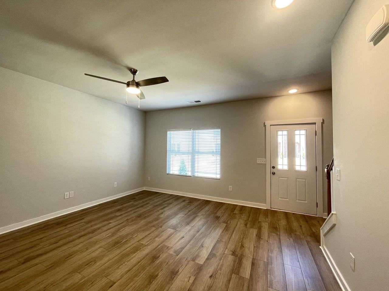 422 Falls Pt Sw #422 - Photo 3 of 28