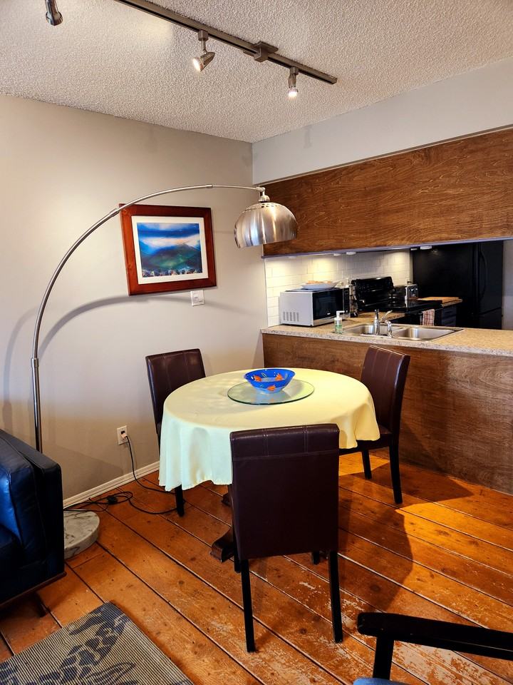 1070 Nelson Street #106 - Photo 3 of 18