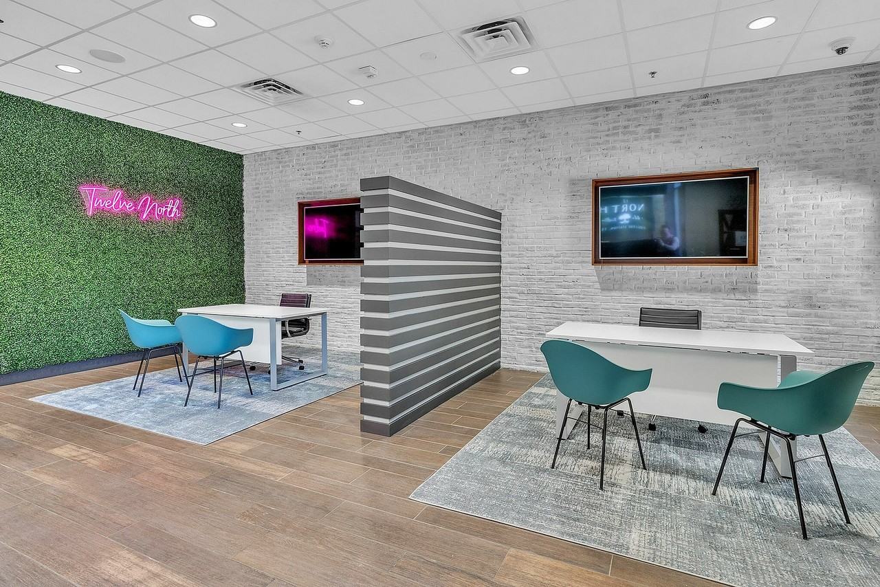 12 North - Photo 4 of 40