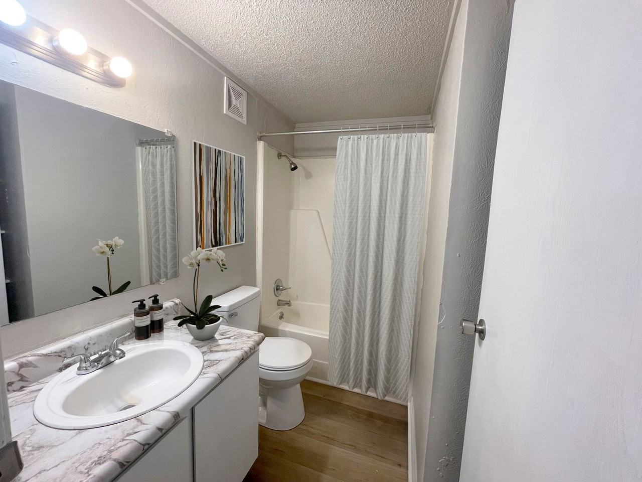 Countryside Apartments - Photo 4 of 6