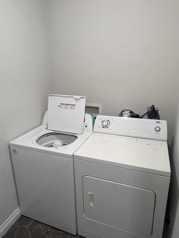 16 - Photo 3 of 6