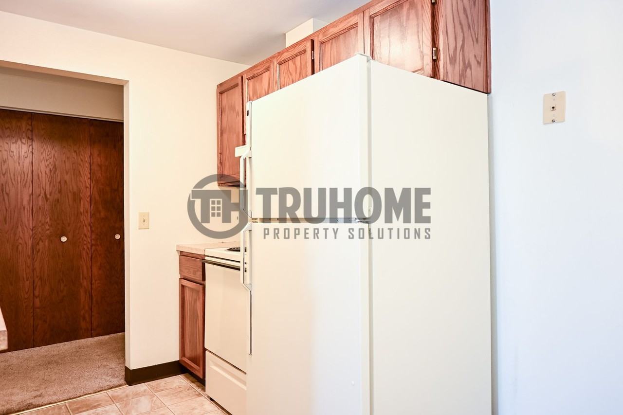 Gallery Apartments - Photo 4 of 25