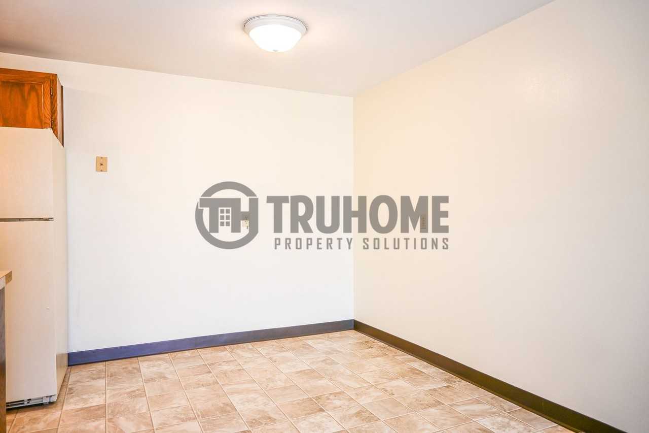 Gallery Apartments - Photo 5 of 25