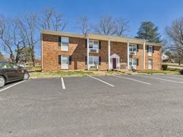 featured image of 2407 Bare St