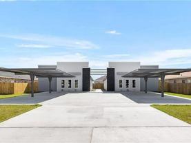 909 W Mahala Ave - Photo 1 of 1
