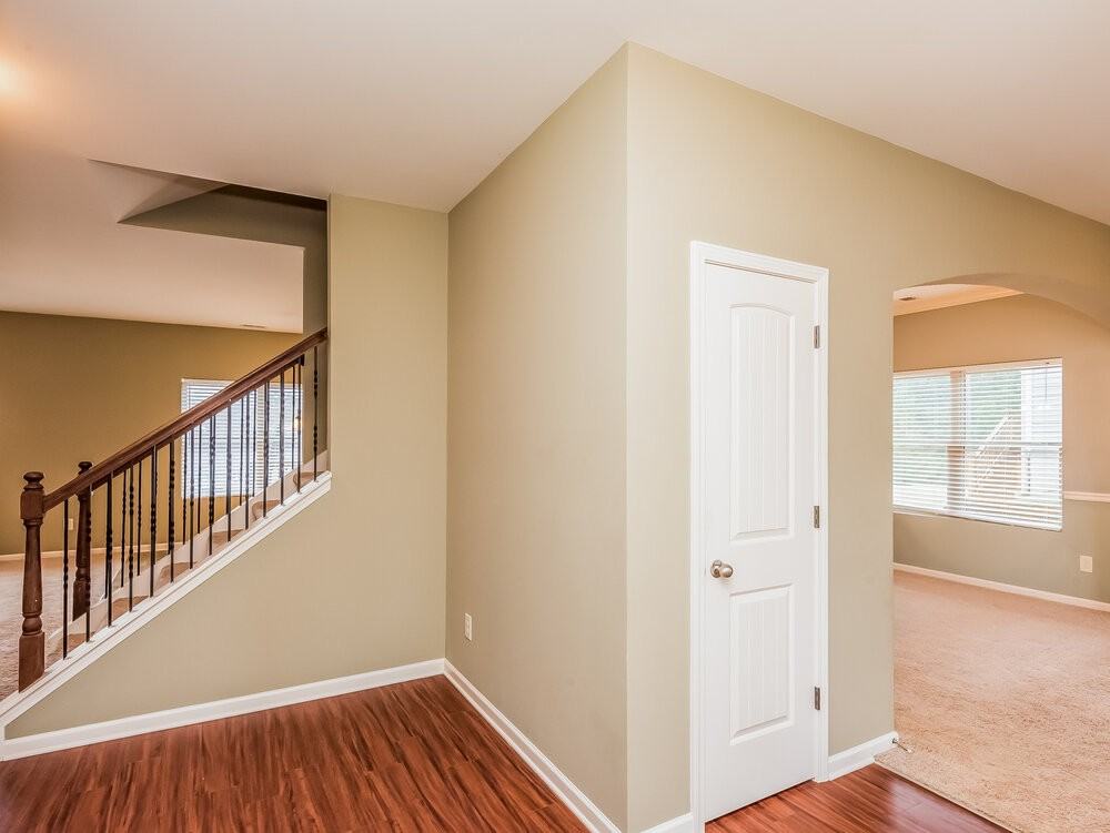 3542 Sandy Bank Dr - Photo 3 of 19