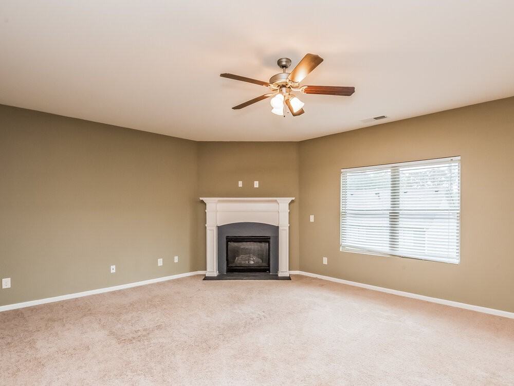 3542 Sandy Bank Dr - Photo 4 of 19