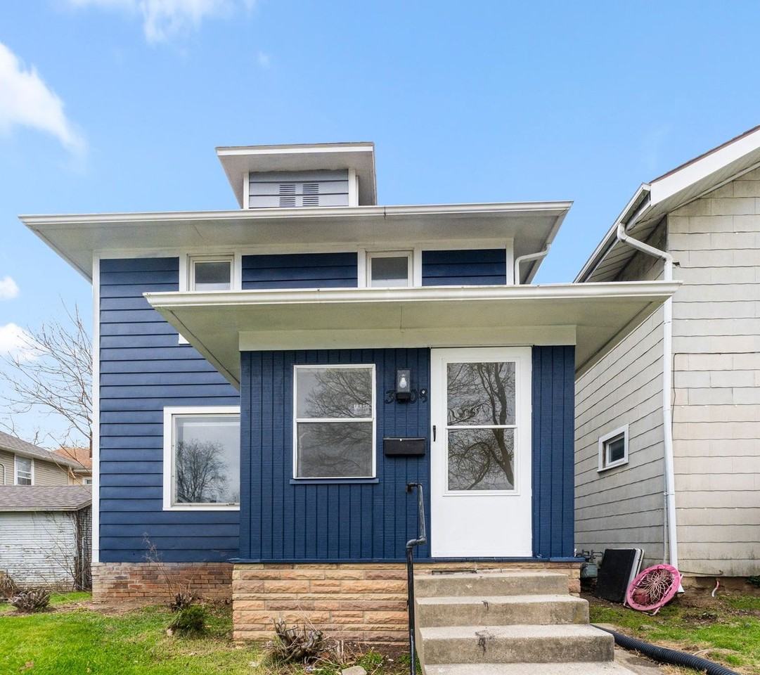 3408 Hoagland Ave - Photo 3 of 34