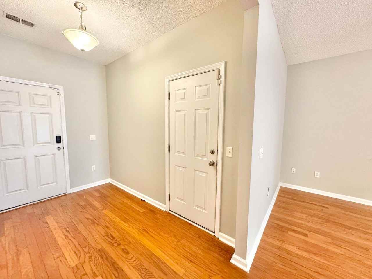 585 Canyon Oak Loop - Photo 2 of 23