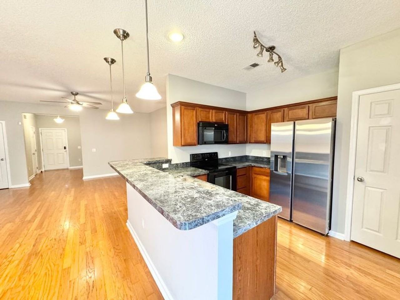 585 Canyon Oak Loop - Photo 4 of 23