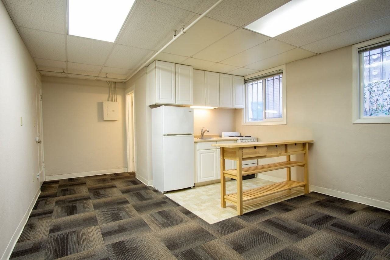 751 Sw Vista Ave #13 - Photo 5 of 16