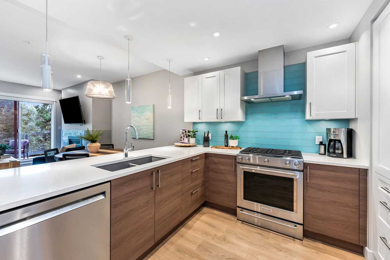 1820 Maple Ave - 305 #305 - Photo 2 of 29