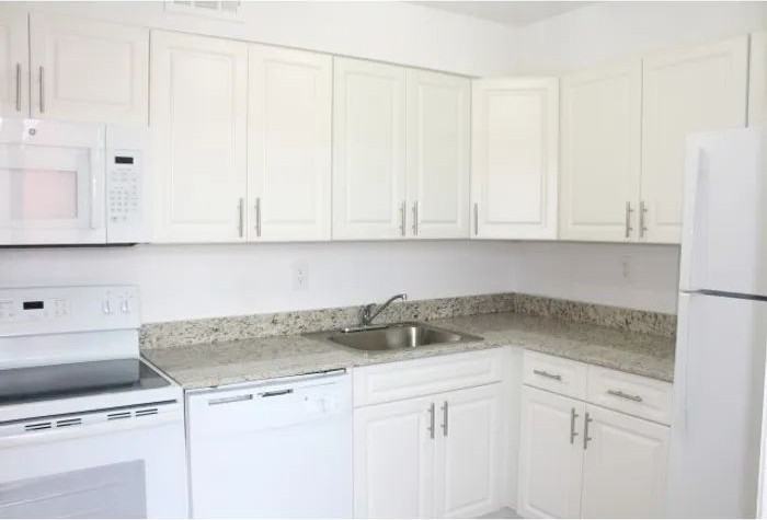 12245 Sw 18th Ter ##C - Photo 6 of 11