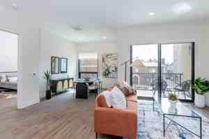 featured image of 245 N Arlington Ave
