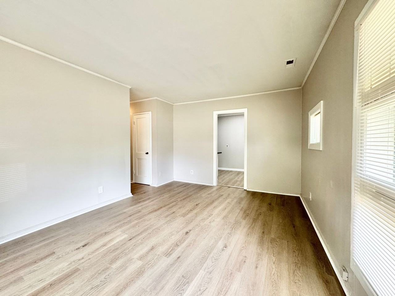 1405 Denim Rd - Photo 3 of 14