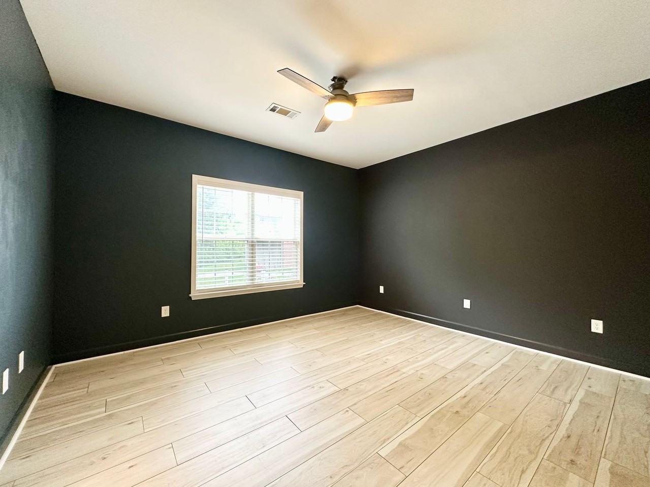 104 Ryan Ct - Photo 7 of 21