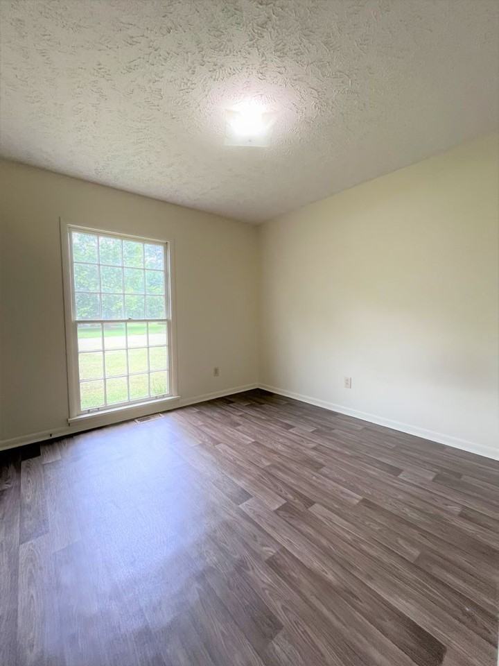 11621 Hooper Dr - Photo 6 of 6