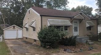 1906 Bainbridge Dr - Photo 1 of 1