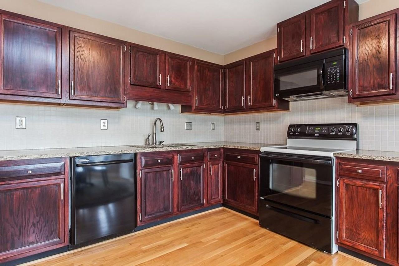 12414 Pomfret Ct - Photo 4 of 20