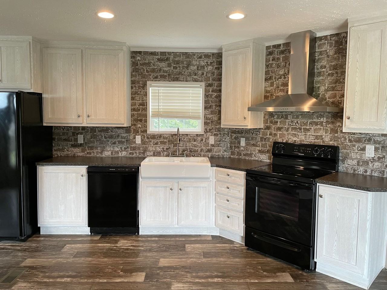 5536 Conelson Rd - Photo 5 of 23