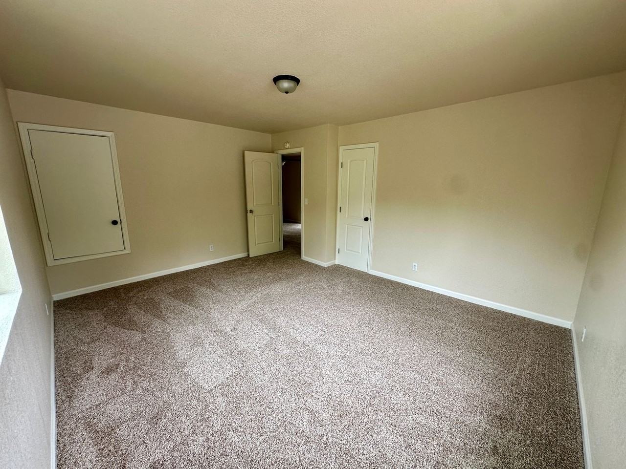 10672A 10th St - Photo 3 of 10