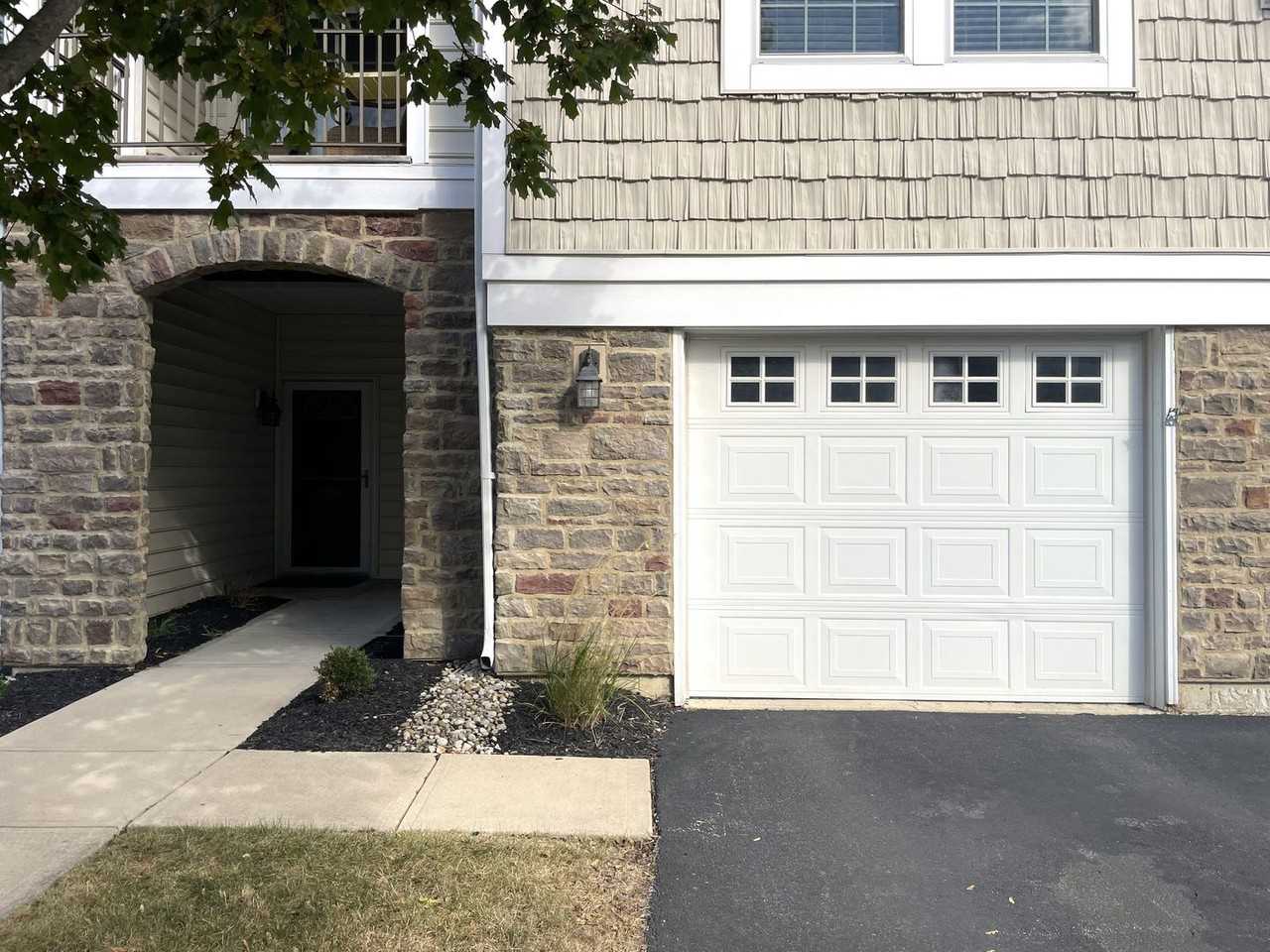 5080 Calais Dr - Photo 3 of 27
