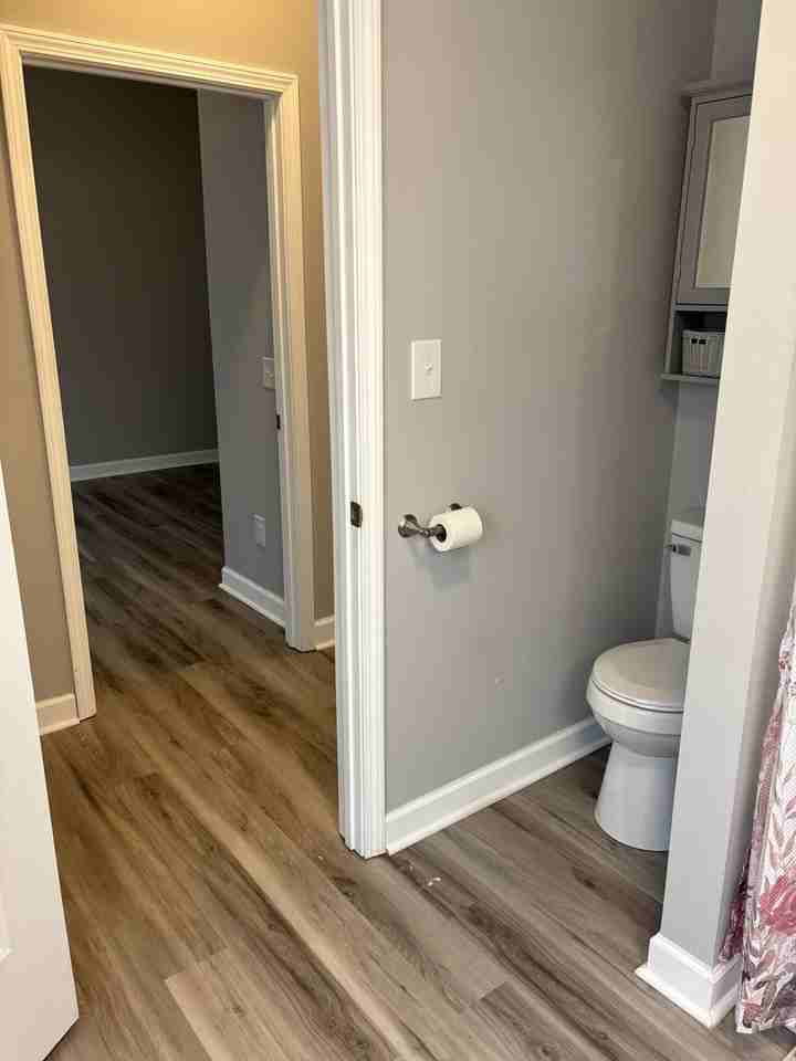 112 Lexington St - Photo 7 of 11