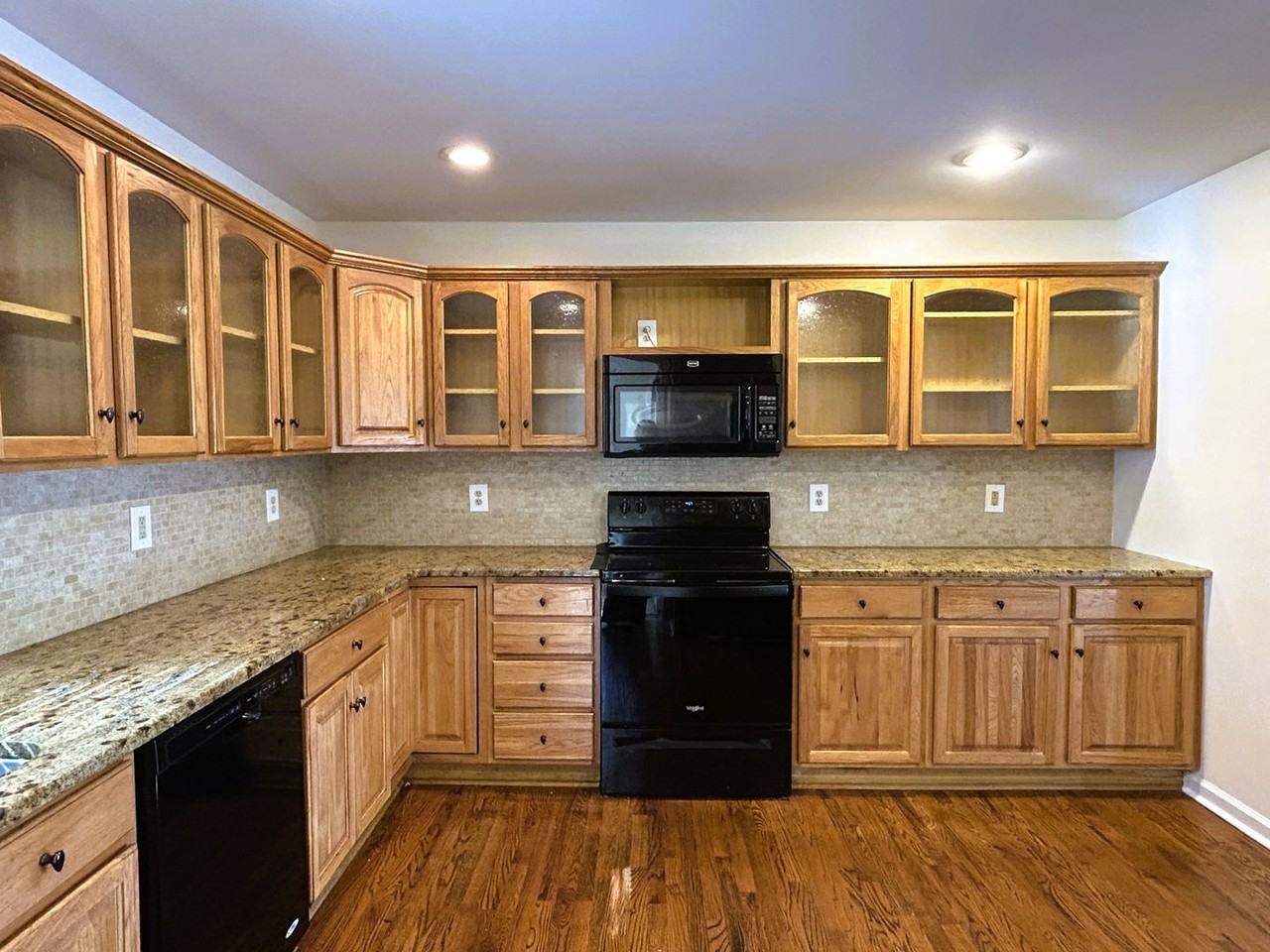 444 New Homestead Dr - Photo 6 of 31