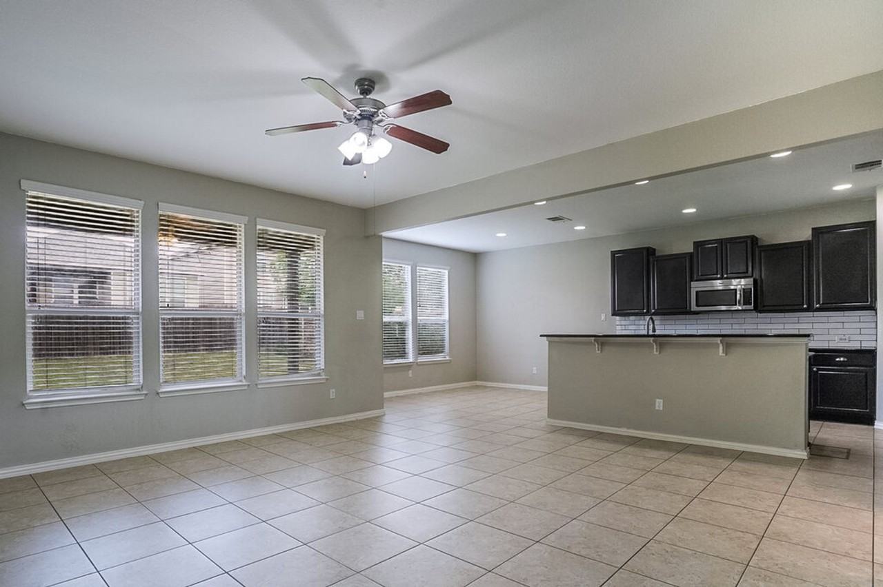 9925 Wading Pool Path - Photo 2 of 19