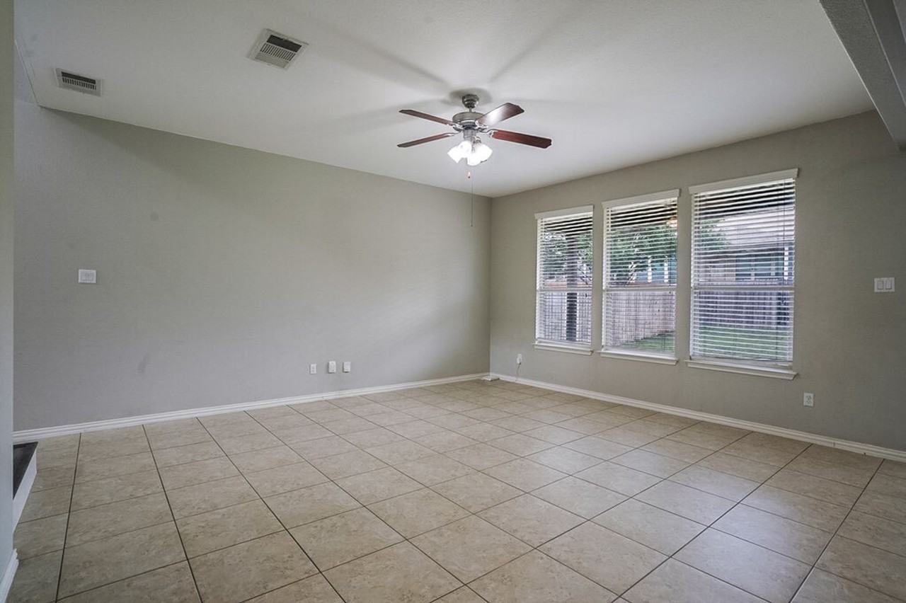 9925 Wading Pool Path - Photo 7 of 19