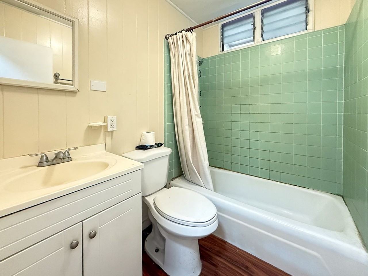1139 Papaku Pl - Photo 4 of 9