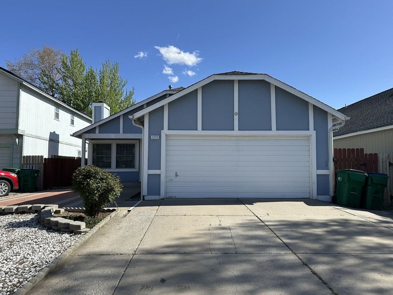 1213 Lawton Ct - Photo 2 of 28