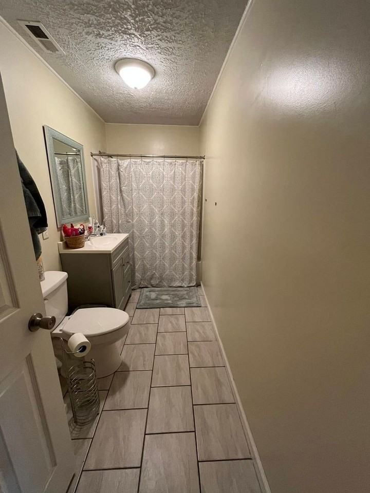 283 Hummingbird Ln - Photo 3 of 12