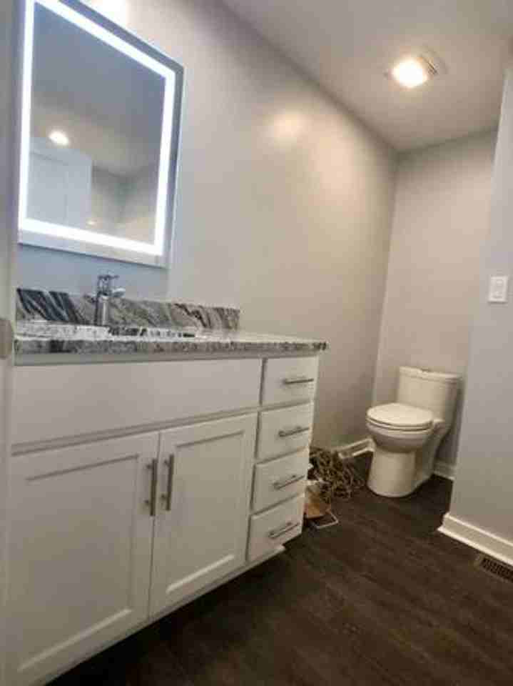 125 S 19th St - Photo 7 of 9