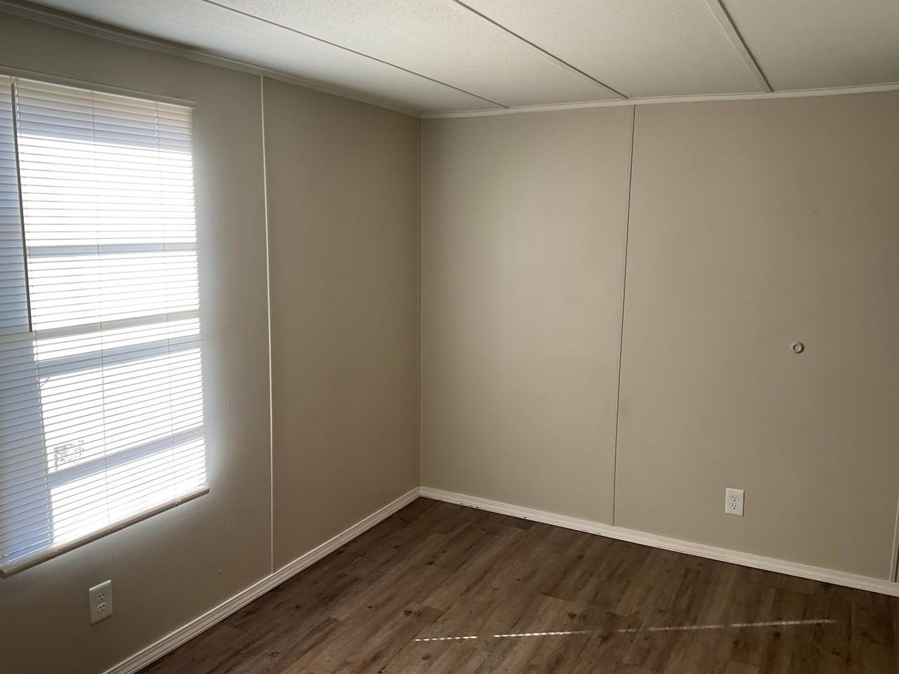 104 Mccausley Rd #3 - Photo 3 of 7