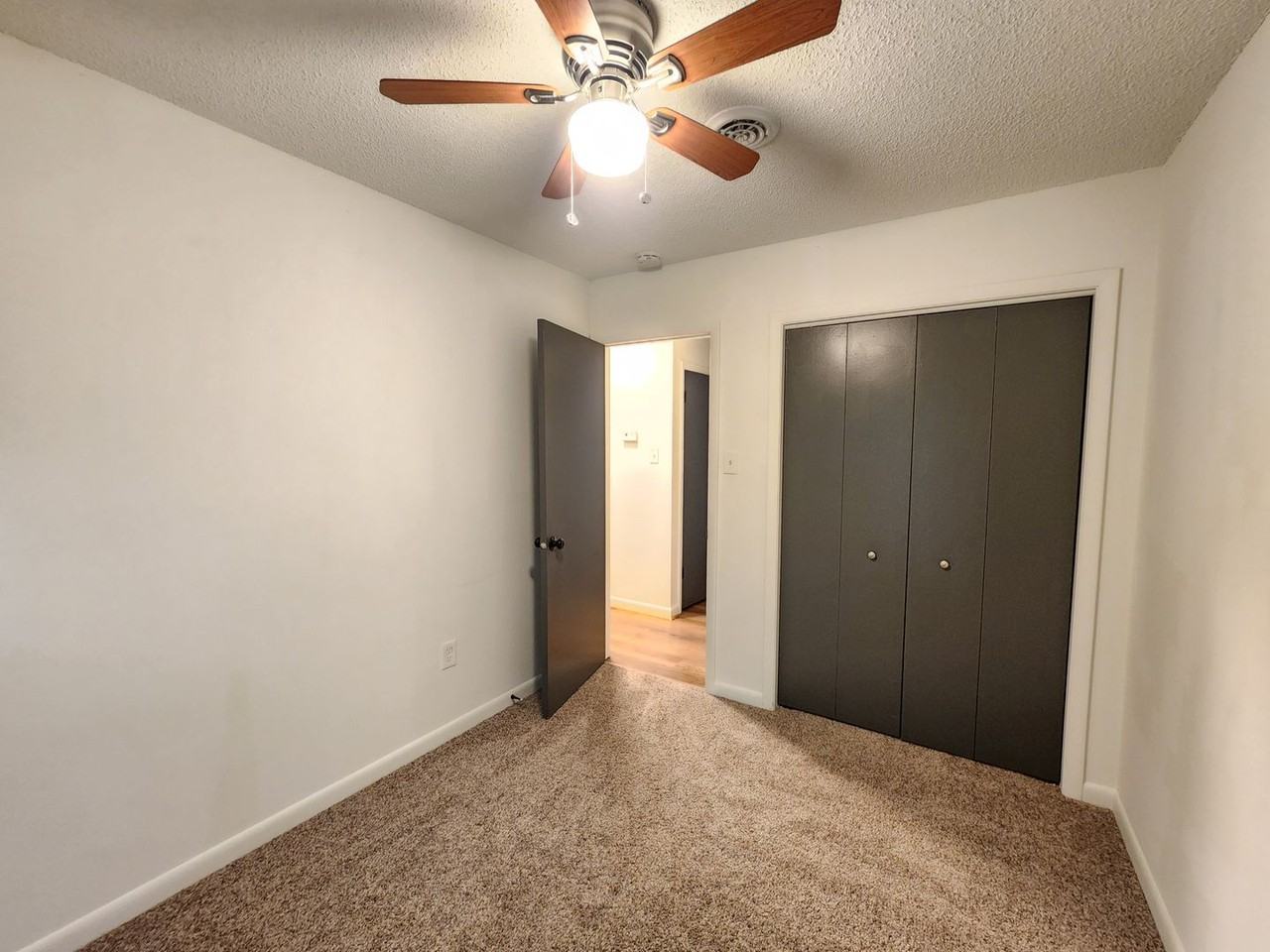 366 Genesis Cir #4 - Photo 7 of 9
