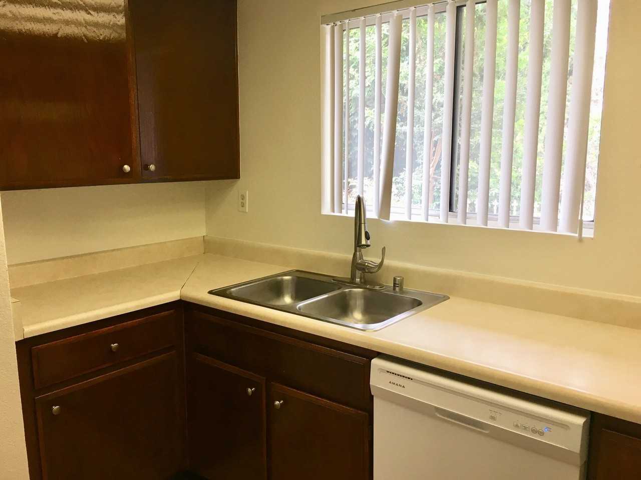 OC - Orange Court - Photo 3 of 34