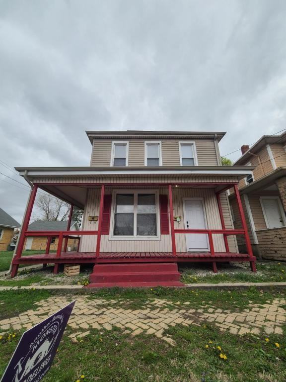 426 1/2 E Market St - Photo 2 of 10