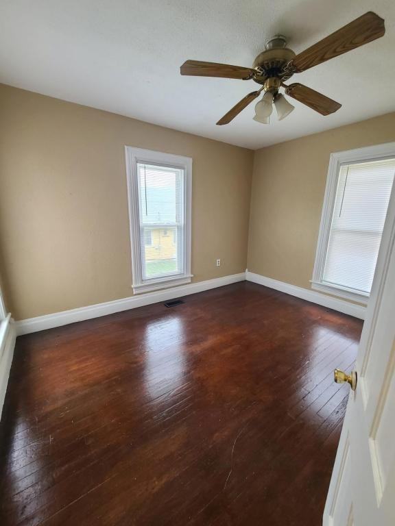 426 1/2 E Market St - Photo 5 of 10