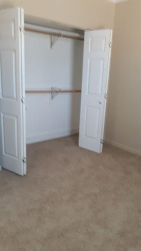 201 W 2nd St - Photo 4 of 7