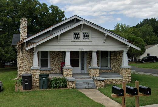 2823 E Bessemer Ave #B - Photo 6 of 10