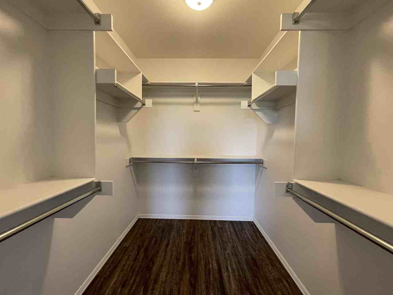 3303 Sw Windrift Ave #2 - Photo 2 of 17