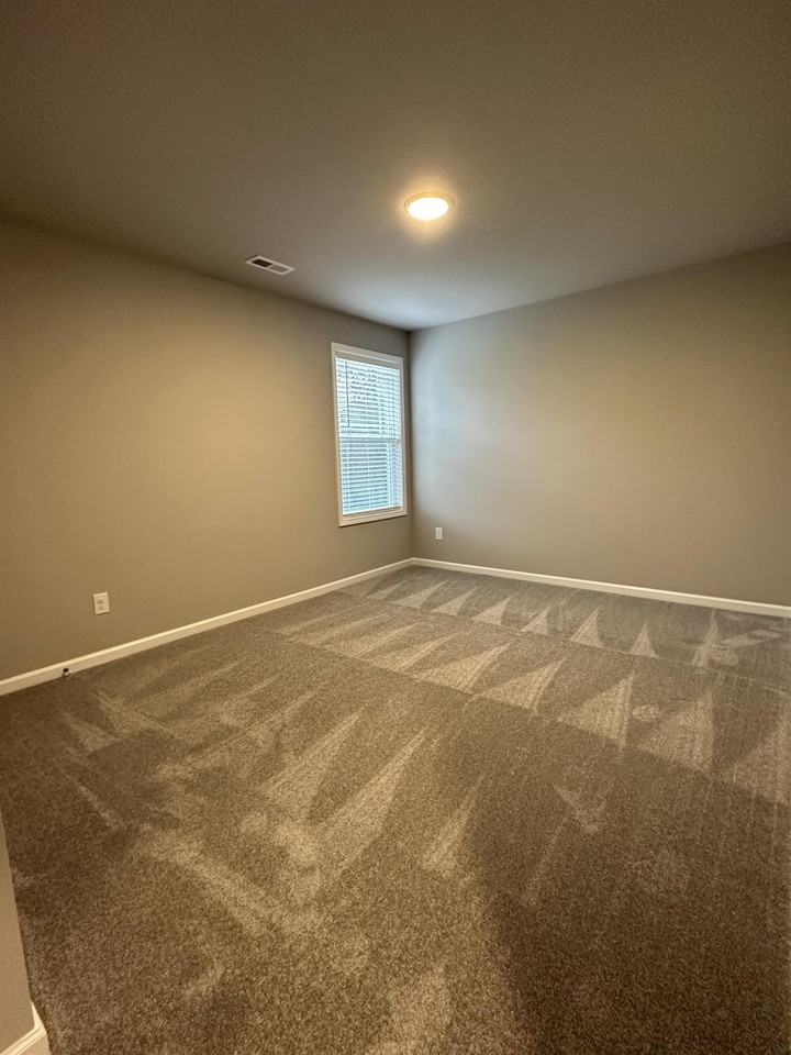 10958 Raleigh Rd - Photo 2 of 18