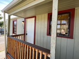 featured image of 1606 W Rossi St